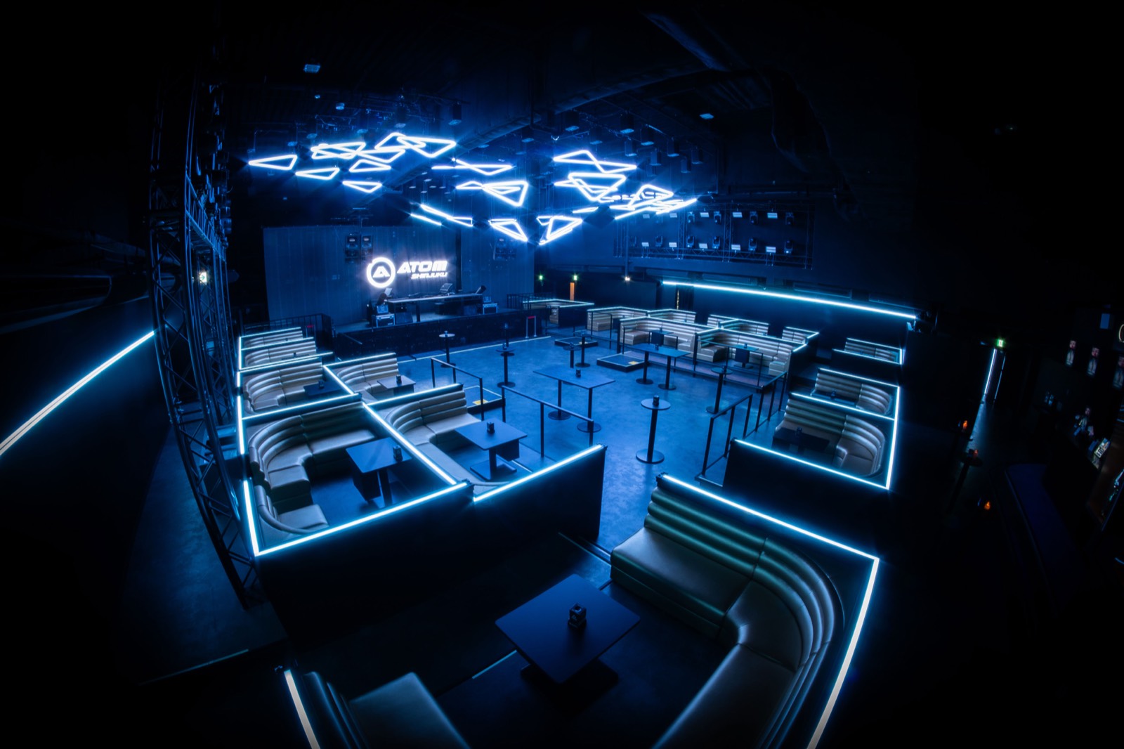 ATOM SHINJUKU 8F の VIP 席